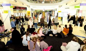 К-рор random dance та караоке на фонтані (25-26.10.2025)